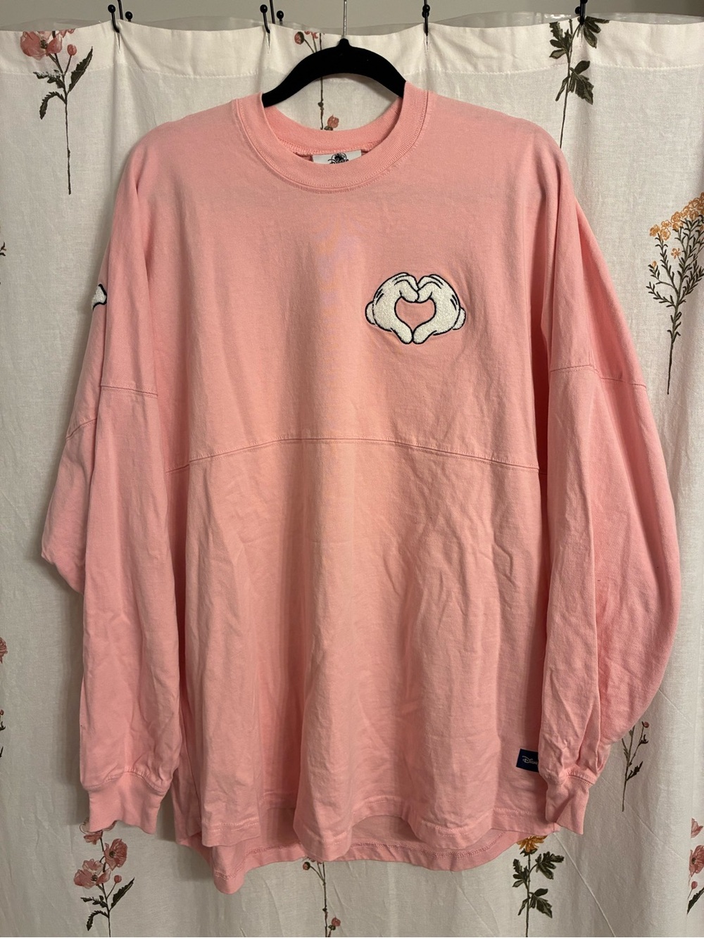 Disney Mickey Mouse Valentine’s Day 2026 Spirit Jersey Unisex Size XL